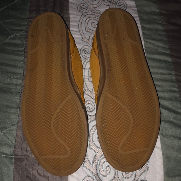 Nike SB - Picture 2 of 2